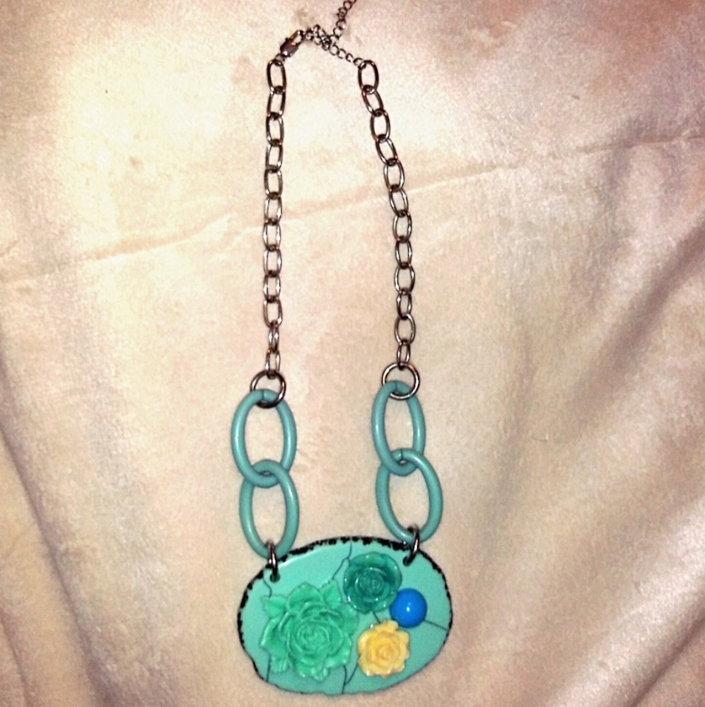 Vintage Rockabilly statement necklace